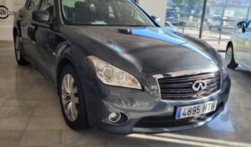 INFINITI M30d Premium
